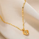 Collier tendance en acier inoxydable avec cœur, cadeau parfait