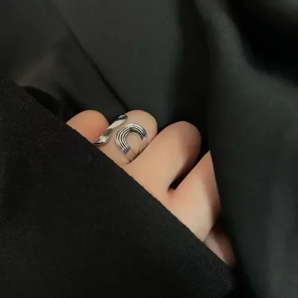 Bague filetée en acier inoxydable, bijou élégant et intemporel