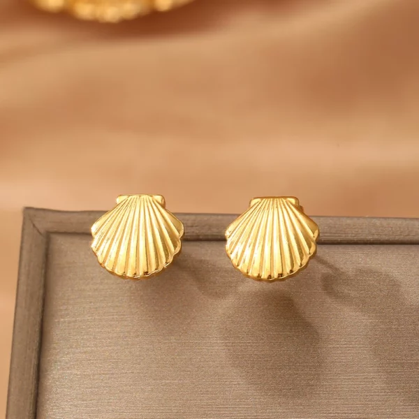 Bijou minimaliste, boucle d'oreille en acier inoxydable, style coquillage unique.