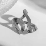 Bague en acier inoxydable résistante et durable, parfait pour un usage quotidien