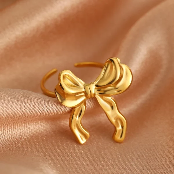 Bague en acier inoxydable noeud boucle, accessoire tendance pour femmes