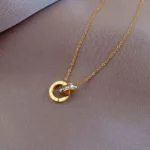 Bijou colliers en acier inoxydable avec design horloge unique