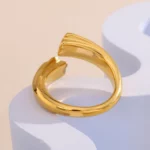 Bague étoile filante en acier inoxydable résistant et stylé