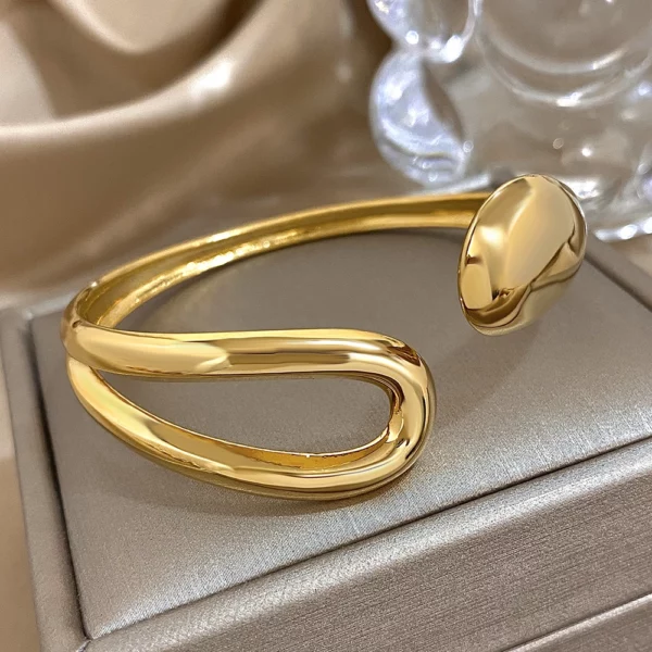 Bracelet acier inoxydable, parfait pour un cadeau raffiné