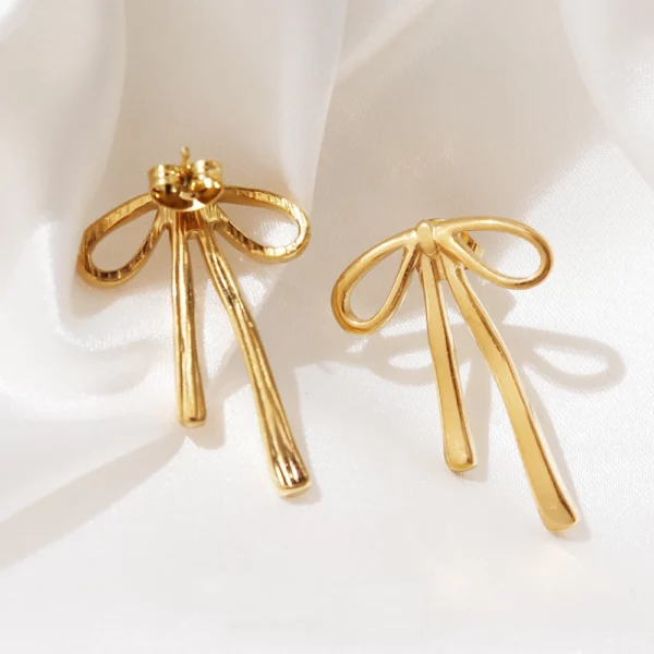 Bijoux en acier inoxydable : boucle d'oreille noeud moderne